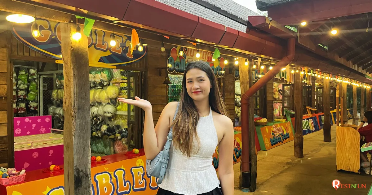 Siam Niramit Phuket has many photo spots